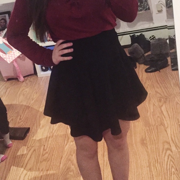 Black Jersey Circle Skirt - Picture 1 of 5